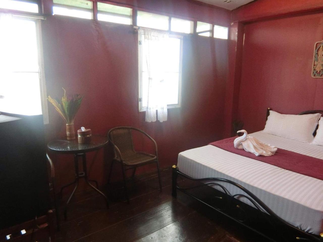 Sangjun Guesthouse Трат Экстерьер фото